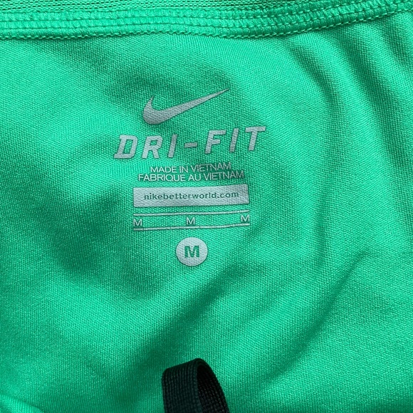 Nike Running Dri-fit Green Shorts Size Medium - Picture 6 of 7